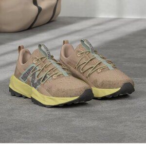EUC New Balance Women's Dynasoft Tektrel V1 Running Shoe, Pink & Yellow, 8.5